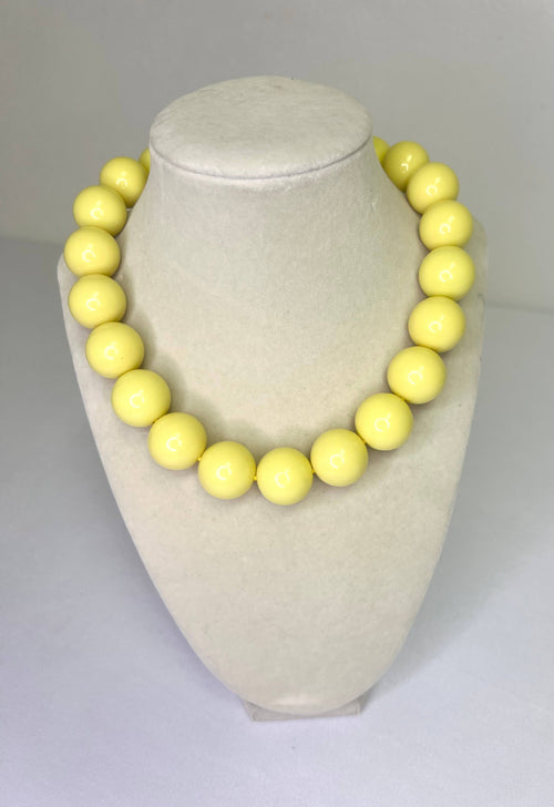Butter Yellow Gloss Beaded Necklace