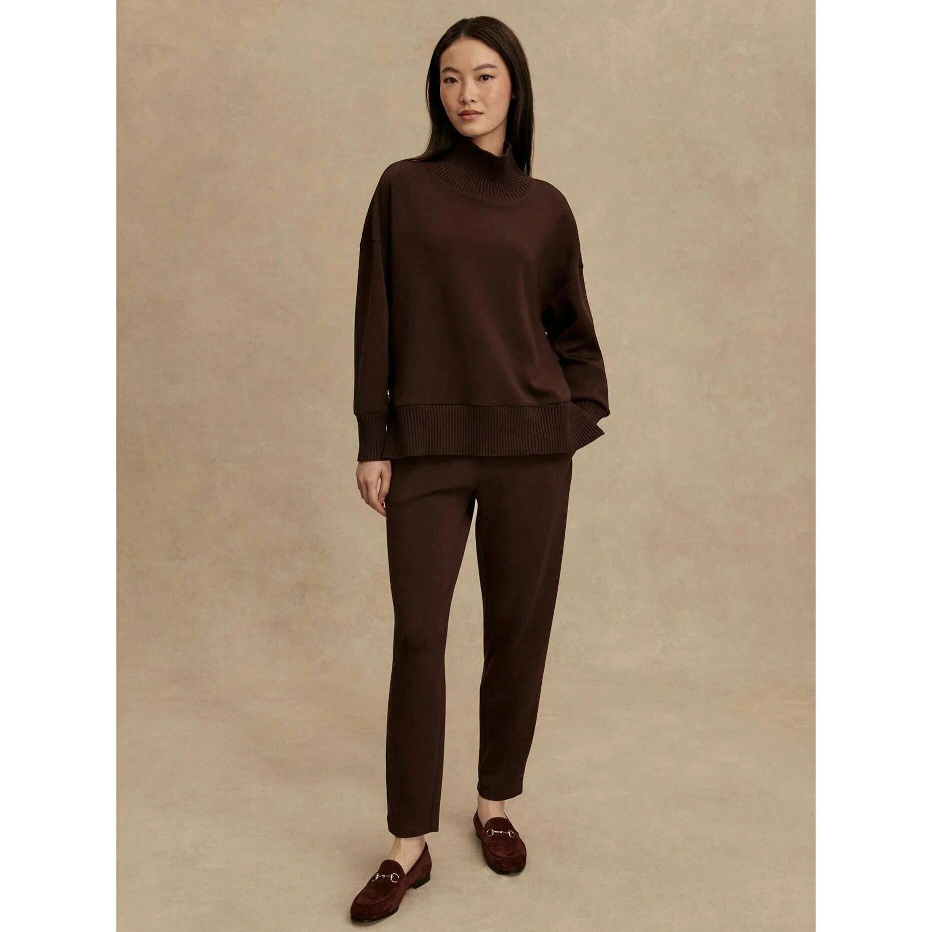 69b0bb36e152be04424be3673ab0278275da95ec_VAR01763_BARKER_HIGH_NECK_SWEAT_COFFEE_BEAN_005_jpg