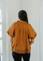 Elizabeth James Short Sleeve Kit Top in Chocolate