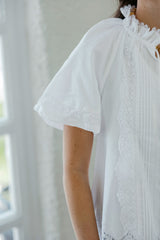 Elizabeth James Short Sleeve Kit Top in White