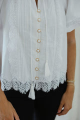 Elizabeth James Short Sleeve Kit Top in White