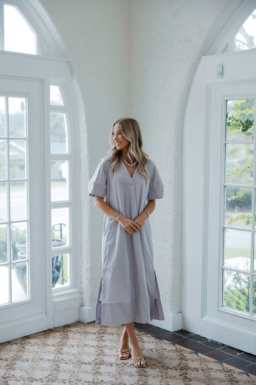 Karlie Stripe Poplin V-Neck Signature Maxi Dress