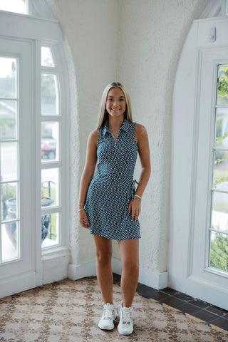 Entro Gingham Scalloped Top