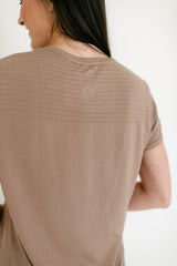 Varley Saskia Seamless Longline Tee in Pine Bark