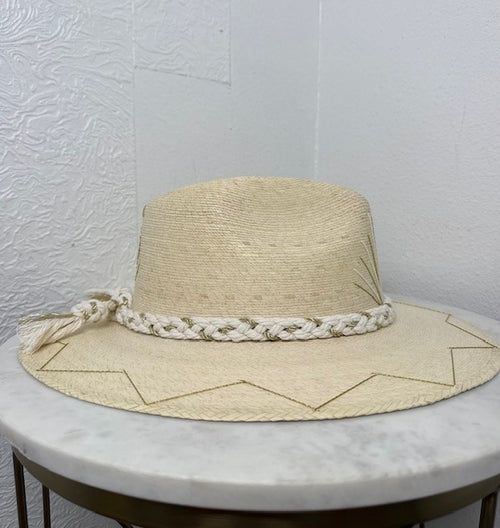 Tipsy Threads Shoreline Shell Hat