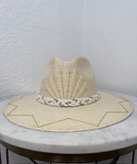 Tipsy Threads Shoreline Shell Hat