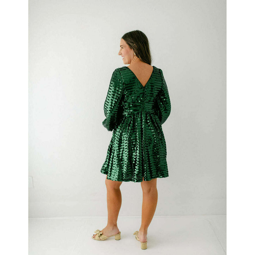 green emerald velvet dress I'M SO FANCY TINSEL METALLIC SHAKET TRENCH IN GREEN – AKIRA main image 1