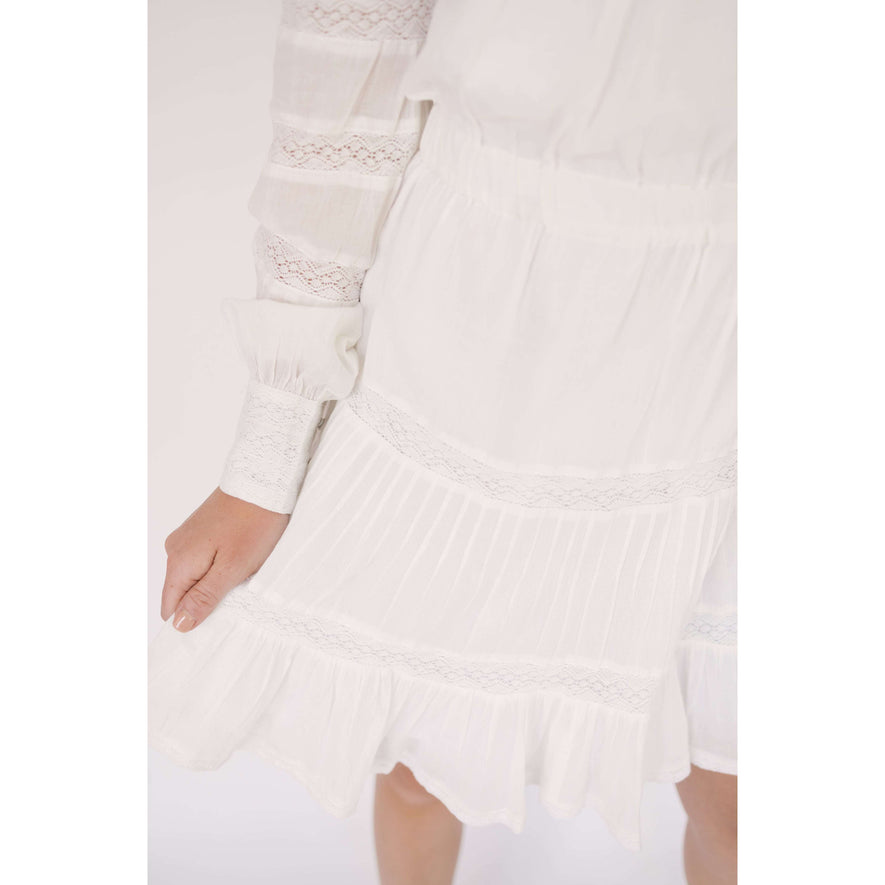 keila lace trim maxi dress cream / black Kellan Lace Trim Maxi Dress Blue